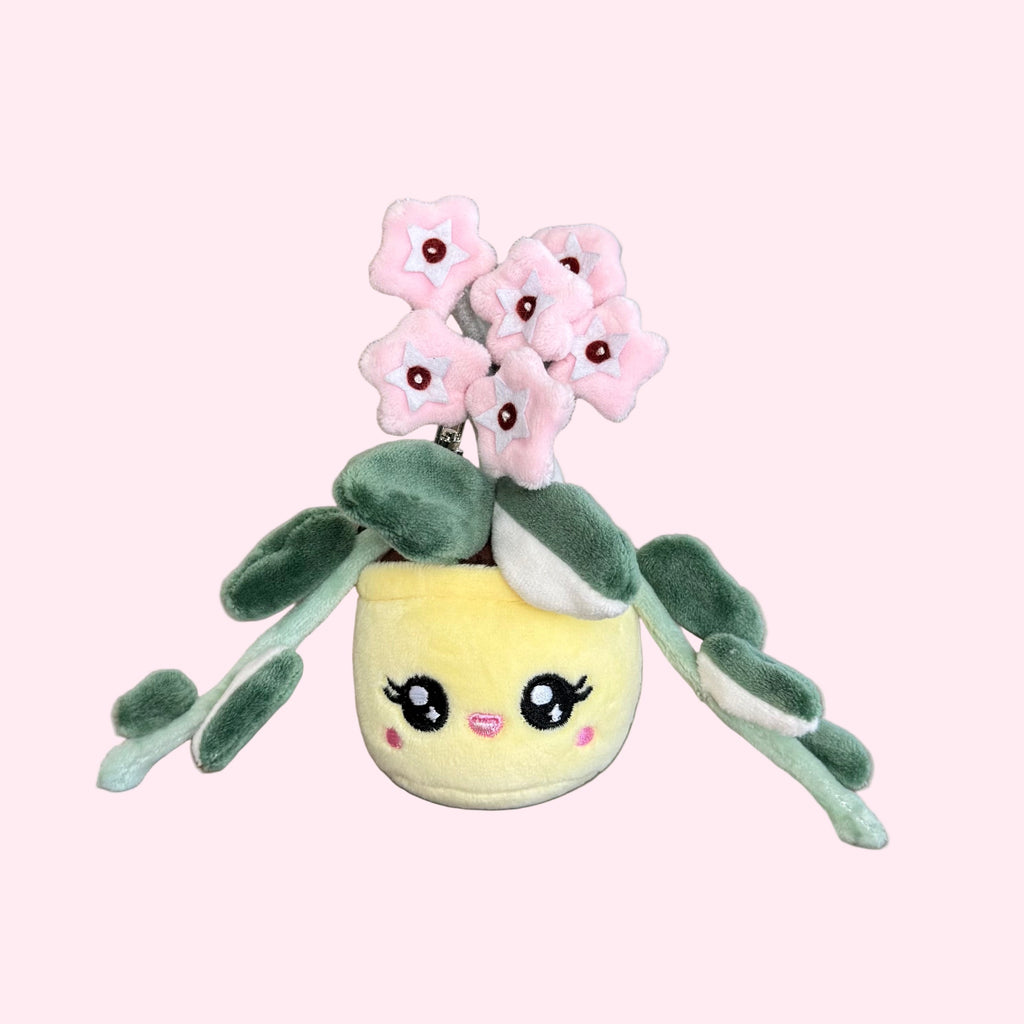 Hoya Carnosa ‘Krimson Queen’ Plush Keychain – 5 inch Variegated Houseplant Bag Charm
